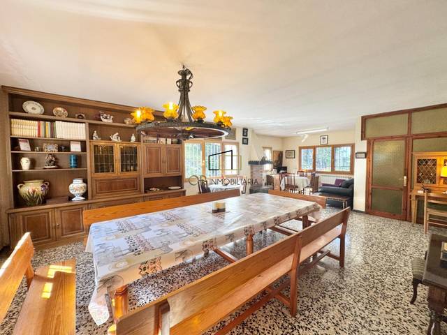 Casa-chalet en Venta en La Llacuna