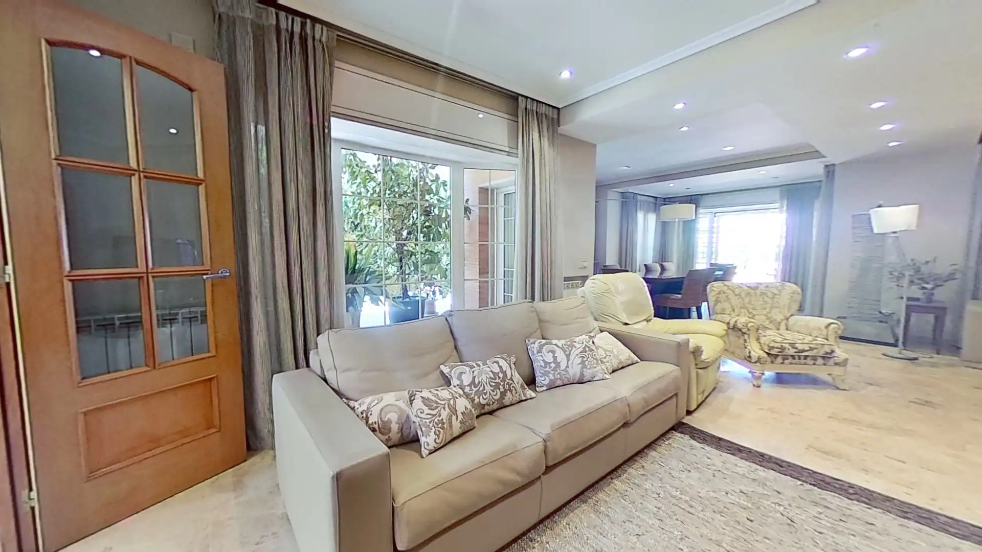 Detached house with pool for sale in carrer de Salvador Dalí 15, imagen 9