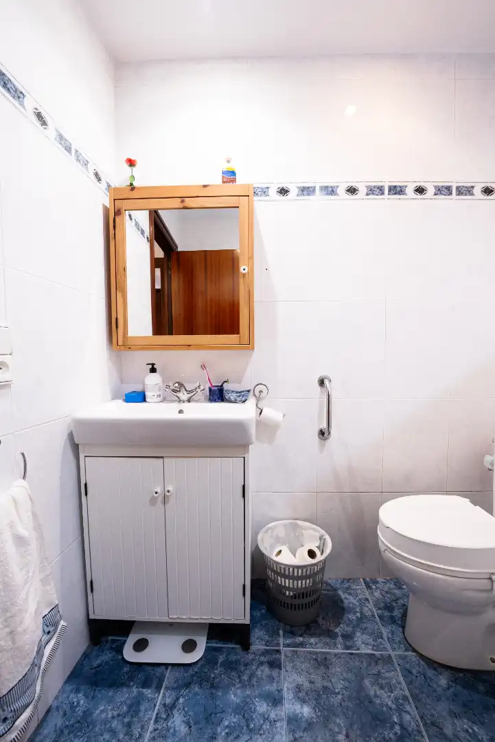 Baño de Piso en venta en Reus con Aire acondicionado, Calefacción y Parquet