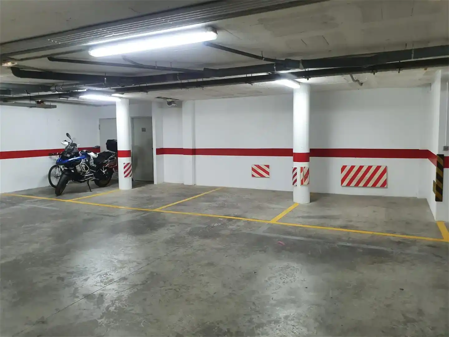 Garage zum Verkauf in Carrer San José, Sant Carles