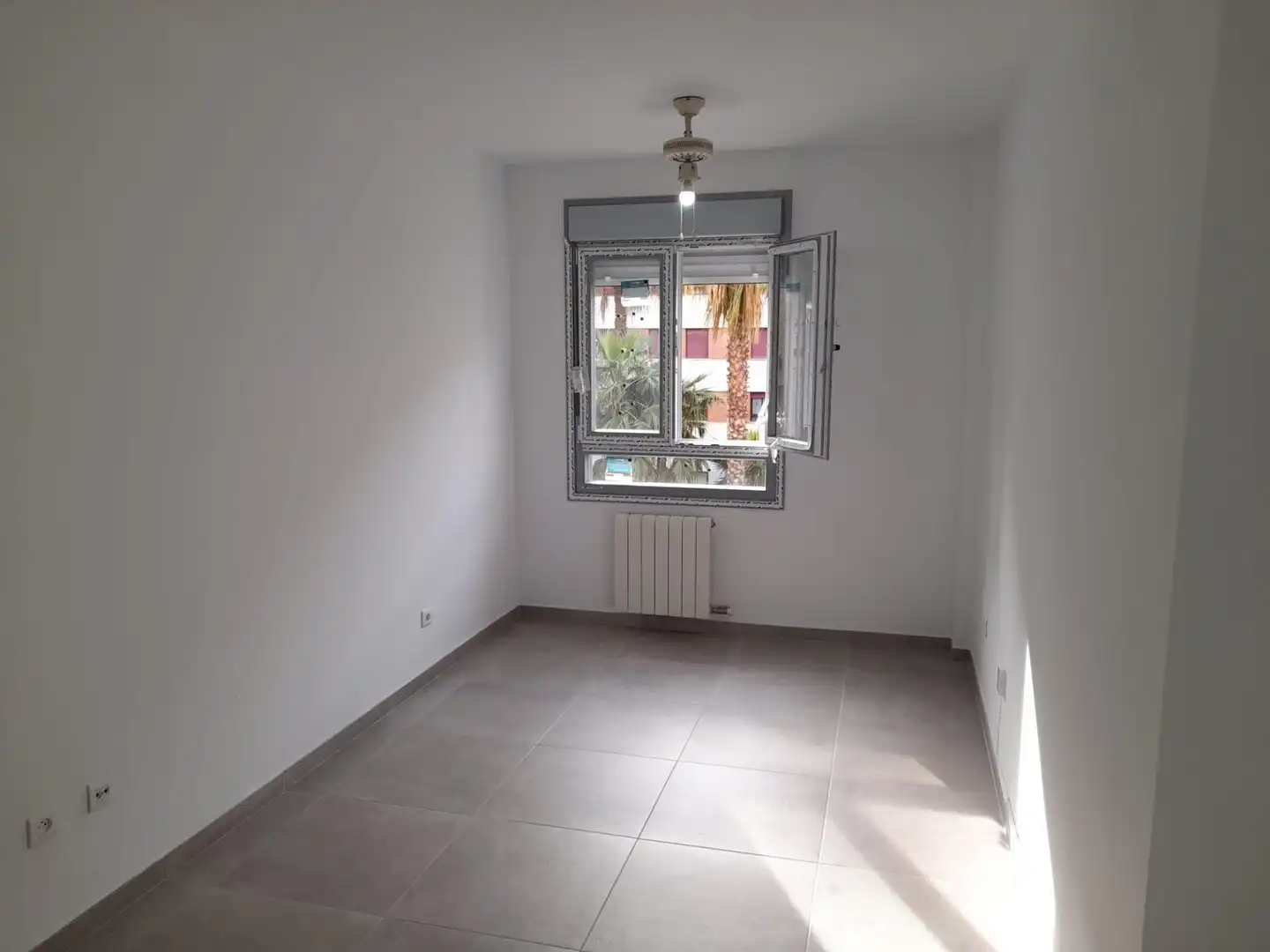 Schlafzimmer von Wohnungen zum Verkauf in Cáceres
