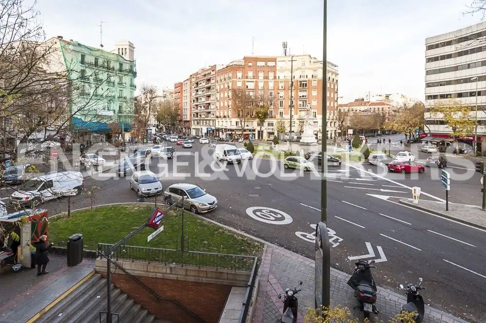 Außenansicht von Dachboden zur Miete in Madrid mit Klimaanlage, Heizung und Terrasse