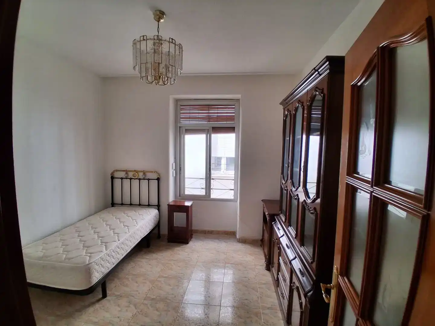 Bedroom of Flat for sale in  Madrid Capital