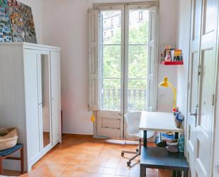 Bedroom of Apartment to share in  Barcelona Capital  with Balcony