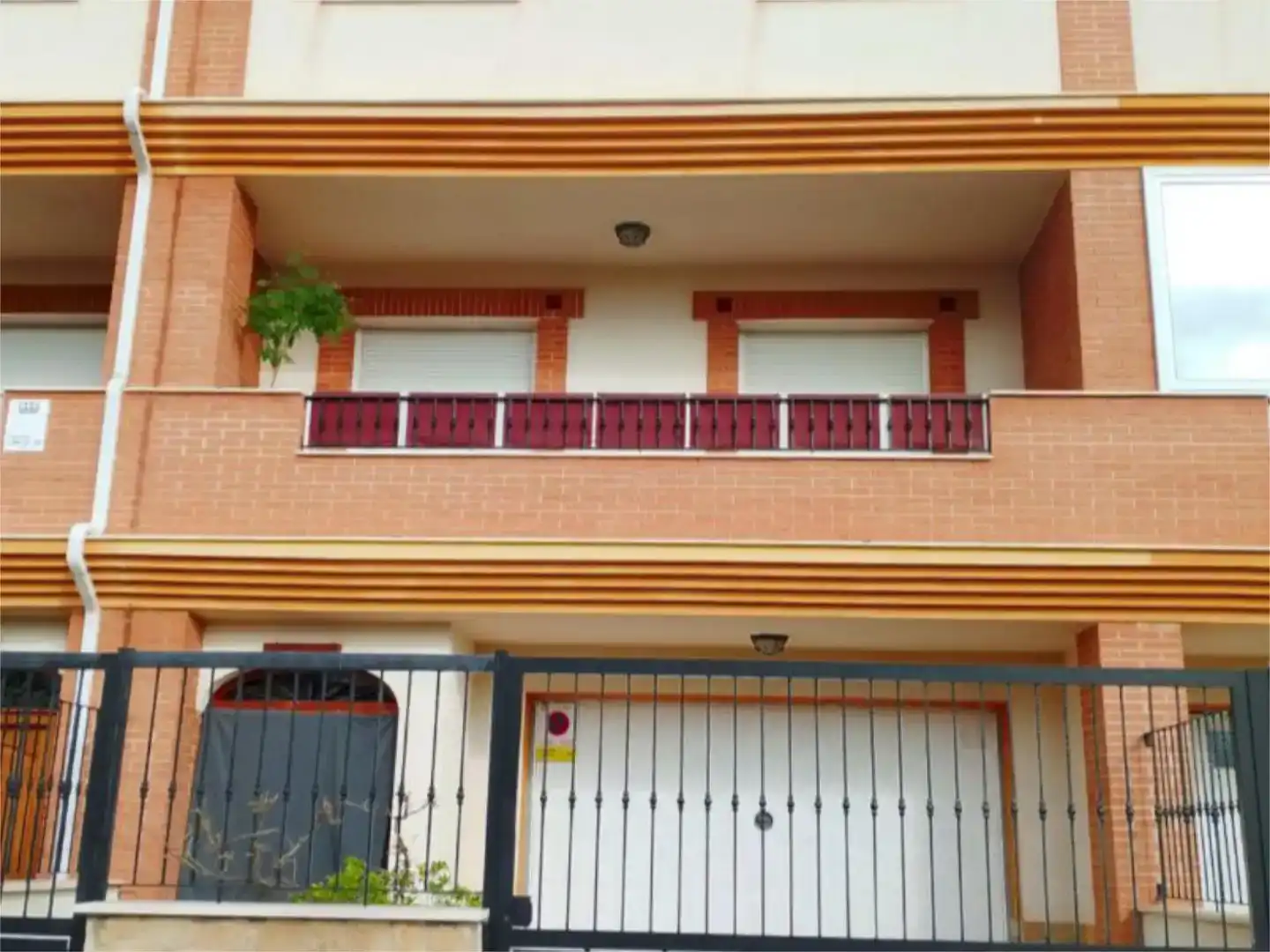 Terrassa de Casa adosada en venda en Nules amb Aire condicionat i Balcó