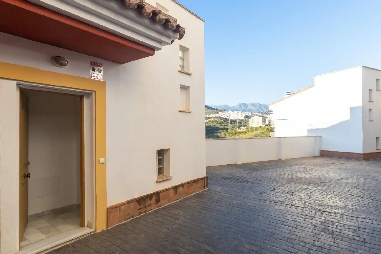 Vista exterior de Dúplex en venda en Torrox amb Terrassa