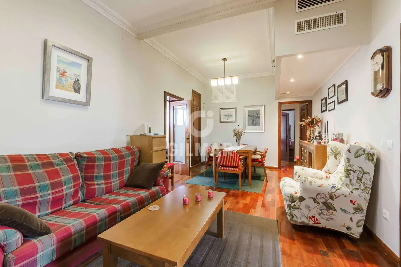 Living room of Flat for sale in Sevilla  with Heating