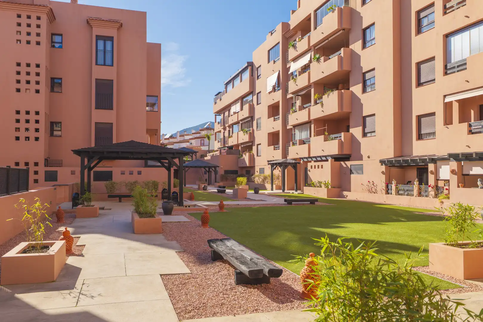 Vista exterior de Apartament en venda en Benalmádena amb Aire condicionat, Calefacció i Terrassa