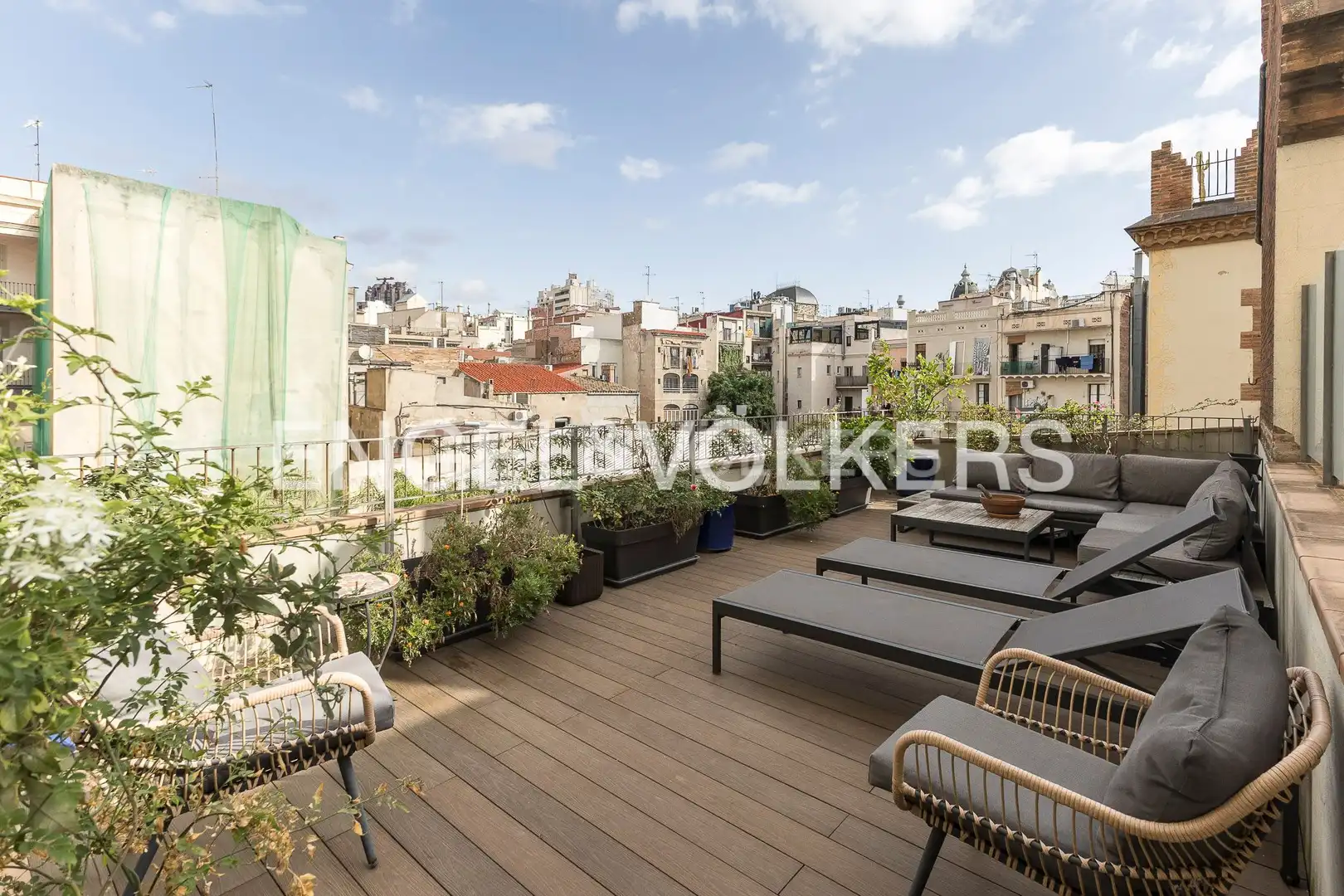 Terrasse von Wohnung zum Verkauf in Barcelona mit Klimaanlage, Heizung und Privatgarten