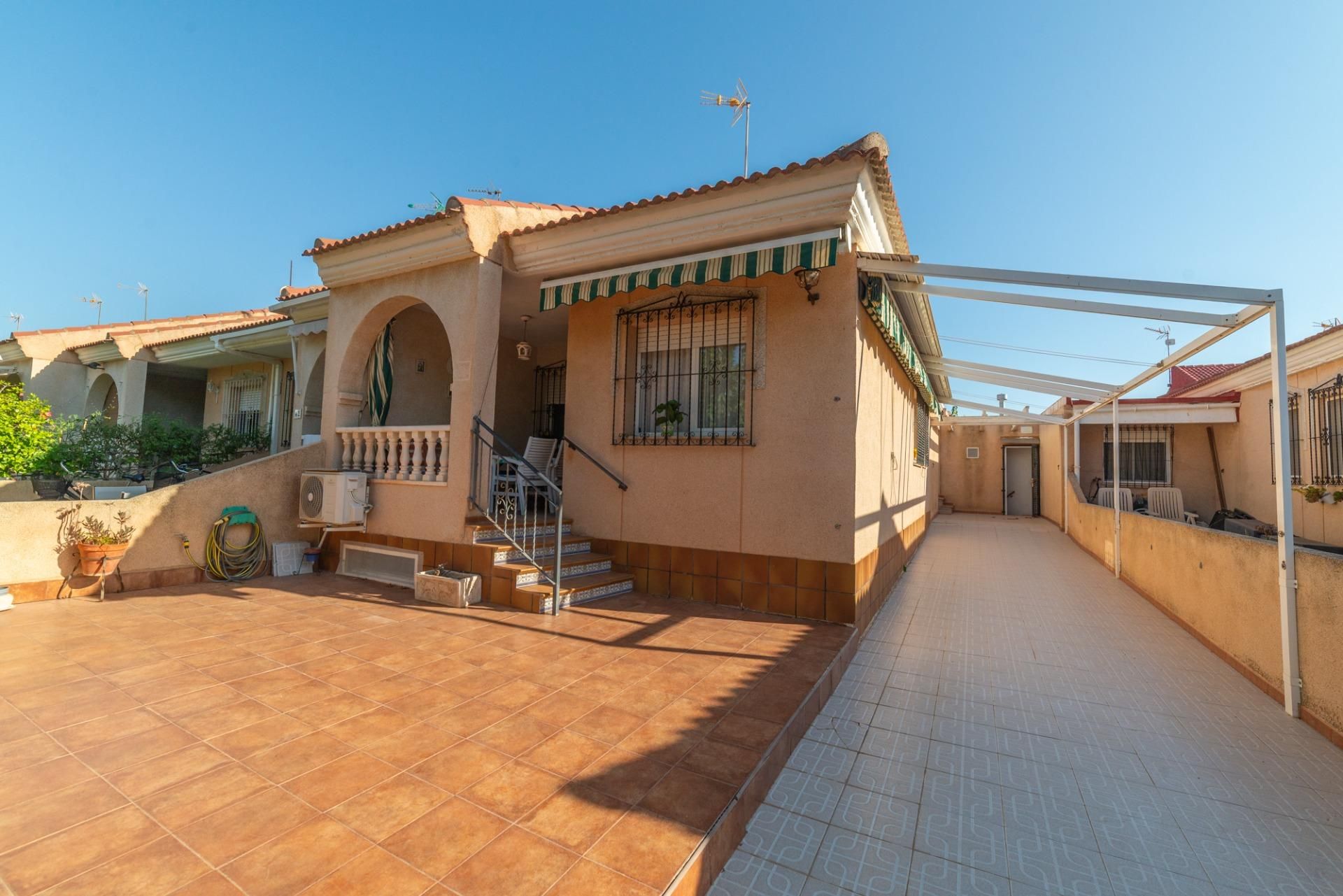 Casa o xalet en venda a Los Narejos - Punta Calera