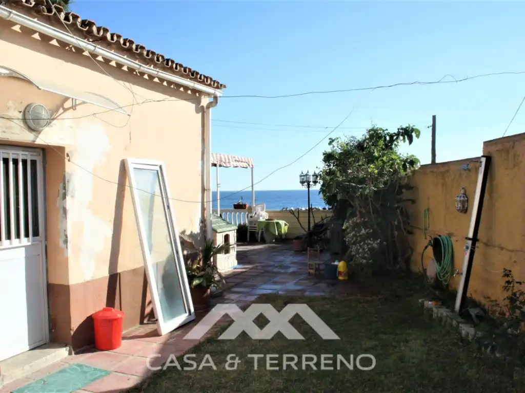 Commercial properties for sale in Benajarafe
