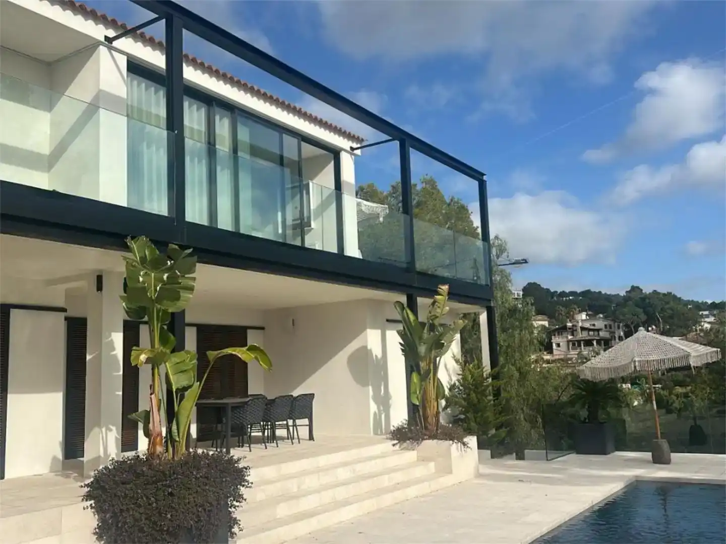 Vista exterior de Casa o chalet en venta en Calvià con Aire acondicionado, Piscina y Balcón