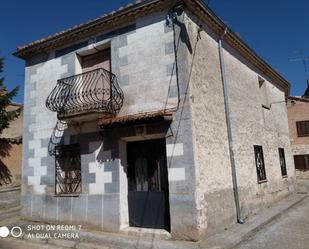 Vista exterior de Casa o xalet en venda en Presencio amb Balcó
