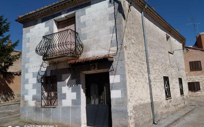 Exterior view of House or chalet for sale in Presencio  with Balcony