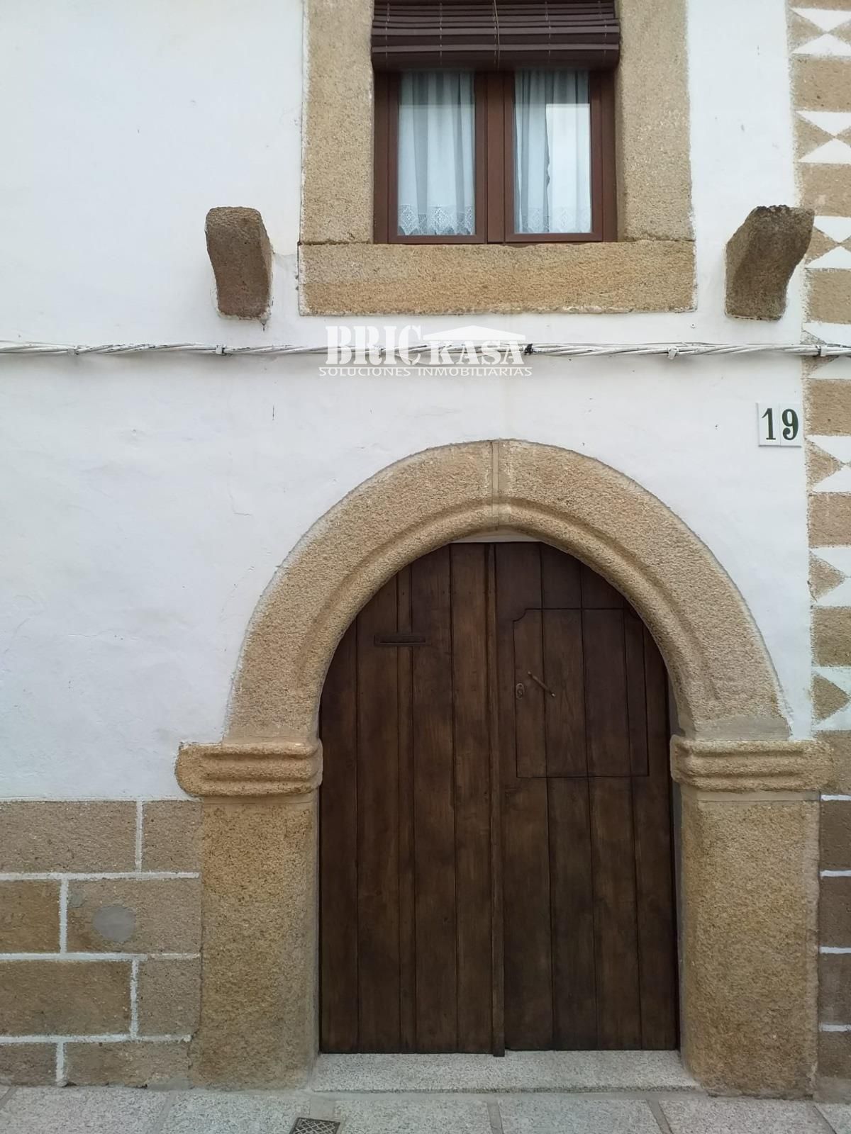 House or chalet for sale in Valencia de Alcántara  with Storage room and Furnished