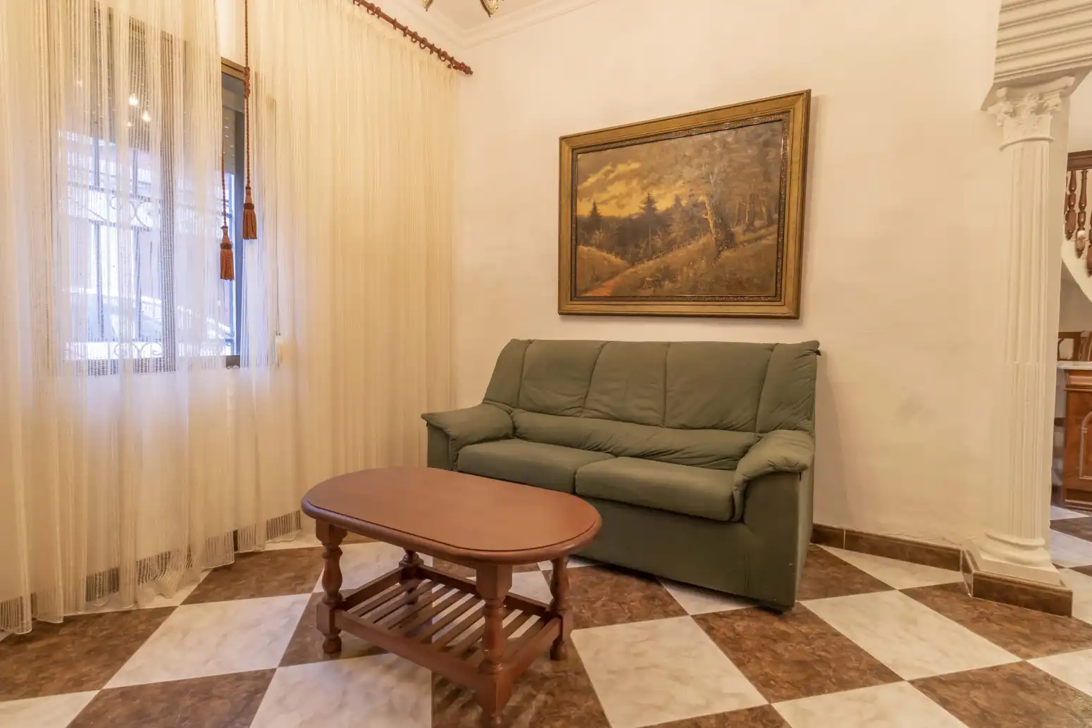 Wohnzimmer von Einfamilien-Reihenhaus zum Verkauf in Brenes mit Terrasse, Möbliert und Balkon