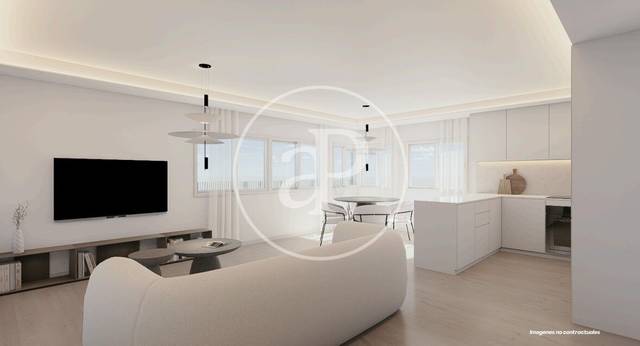 Piso en Venta en Av. Maisonnave en Ensanche - Diputación