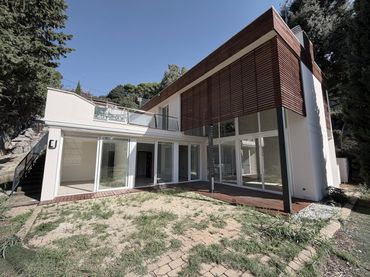 Casa con piscina in vendita a Carrer Mare de Déu del Coll 92
