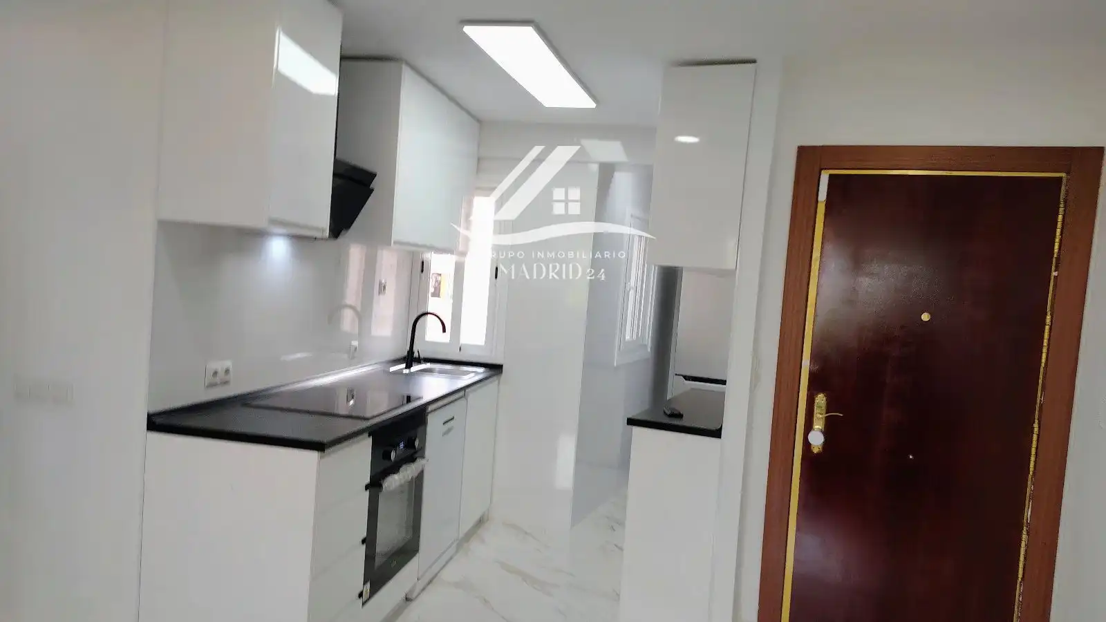 Kitchen of Flat for sale in Torrejón de Ardoz  with Air Conditioner, Heating and Terrace