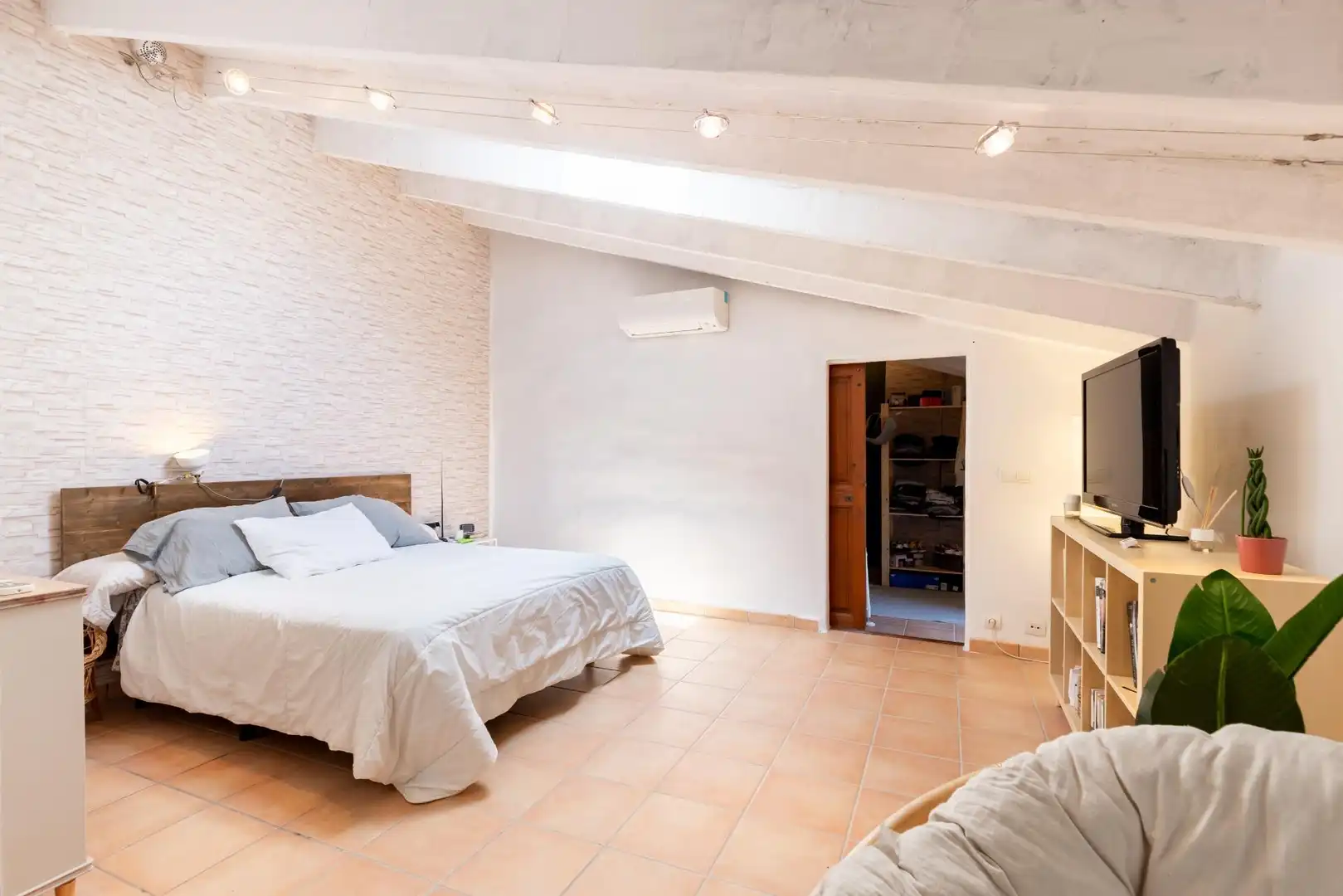 Habitación de Casa adosada en venta en Ariany con Aire acondicionado, Jardín privado y Terraza