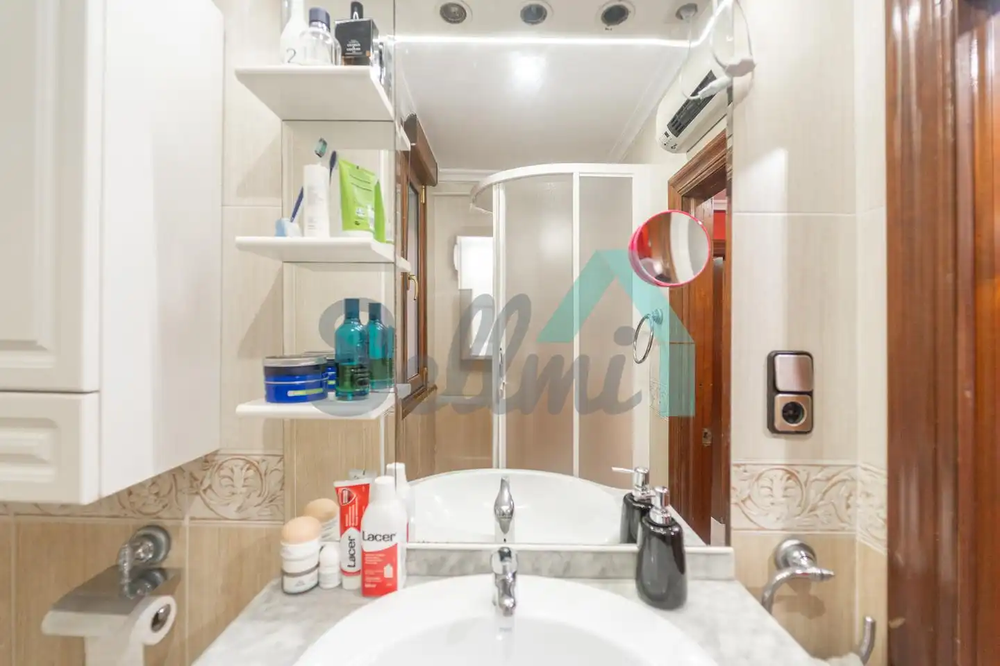 Baño de Piso de alquiler en Mieres (Asturias) con Calefacción y Amueblado