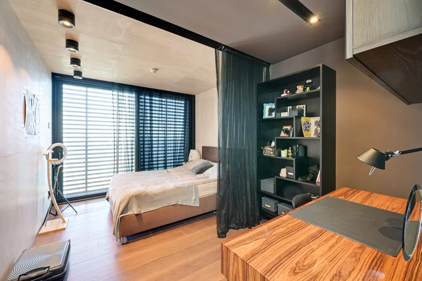 Schlafzimmer von Haus oder Chalet zum Verkauf in Lloret de Mar mit Klimaanlage, Heizung und Privatgarten