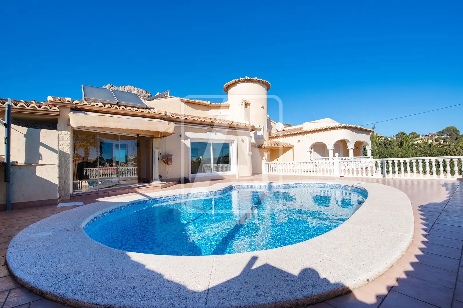 Villa avec piscine à vendre à Canuta