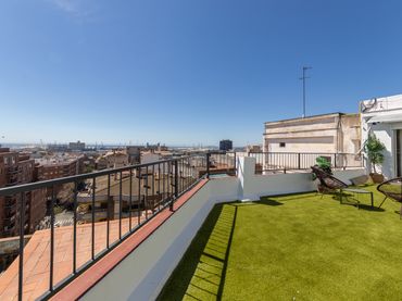 Àtic amb ascensor en venda a Avinguda de Ramón y Cajal