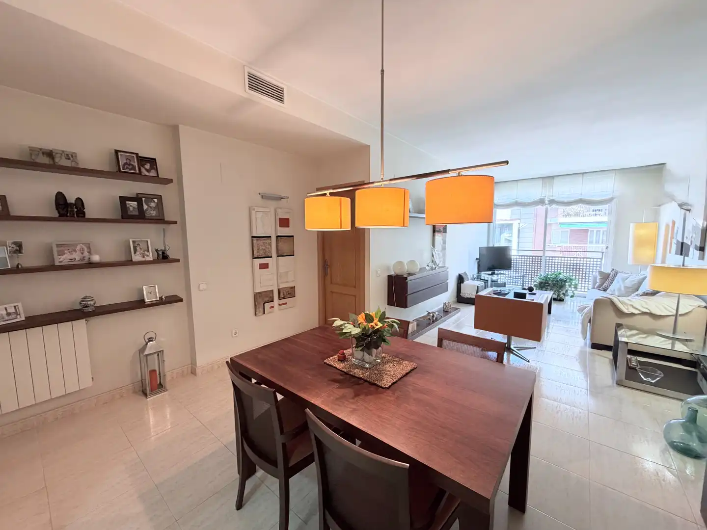 Menjador de Àtic en venda en  Barcelona Capital amb Aire condicionat, Calefacció i Parquet