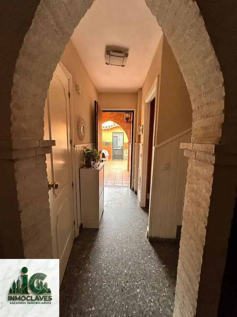 Detached homes for sale in Algeciras  with Private garden, Swimming Pool and Community pool