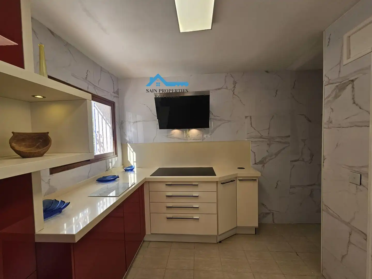 Cocina de Casa o chalet en venta en Altea con Aire acondicionado, Calefacción y Jardín privado
