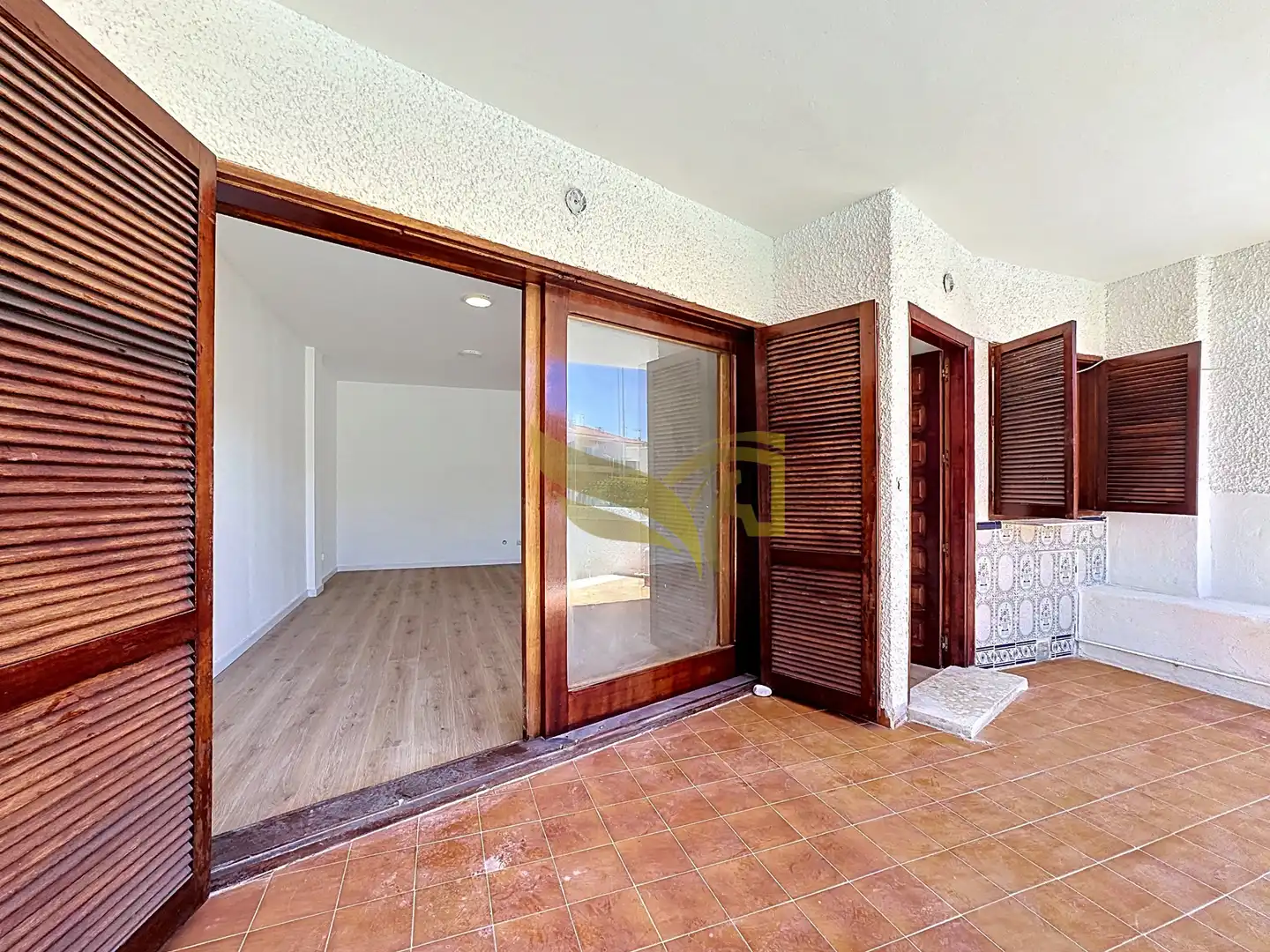 Wohnung zum Verkauf in Los Alcázares mit Parkett, Terrasse und Abstellraum