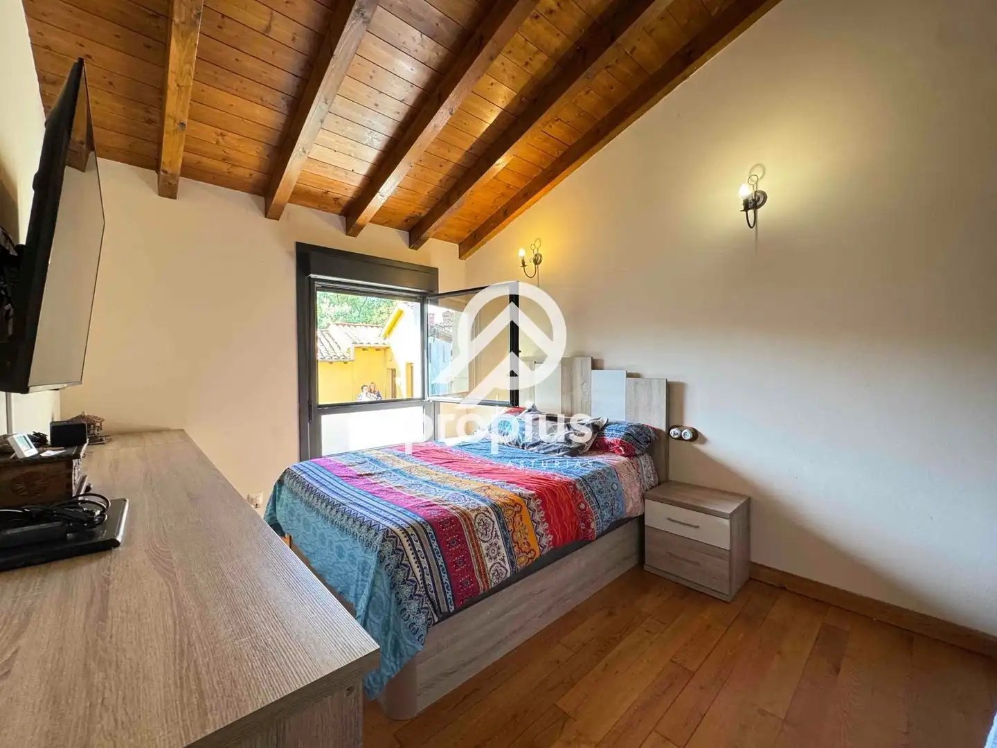 Bedroom of Houses for sale in Llanes  with Heating, Private garden and Parquet flooring