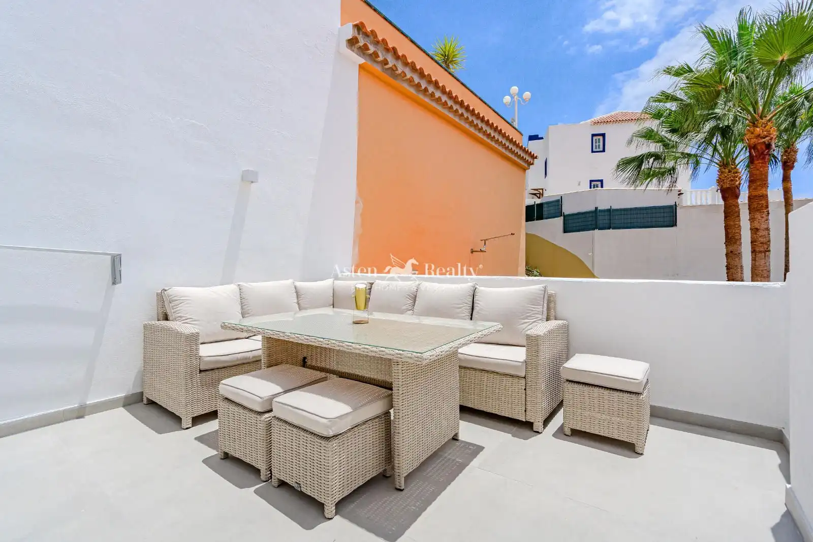 Terrace of Duplexes for sale in Adeje  with Air Conditioner, Terrace and Furnished