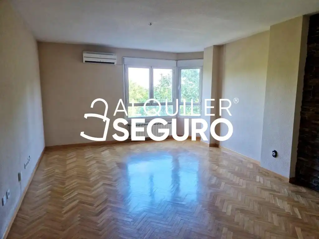 Bedroom of Flat for rent in Fuenlabrada  with Heating