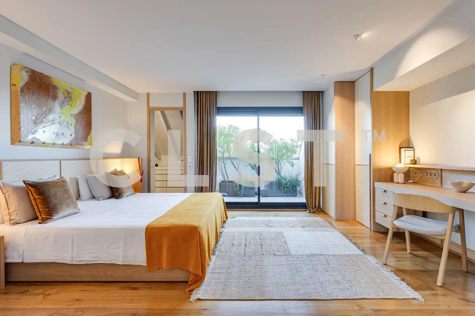 Schlafzimmer von Dachboden zur Miete in Barcelona mit Klimaanlage, Heizung und Parkett