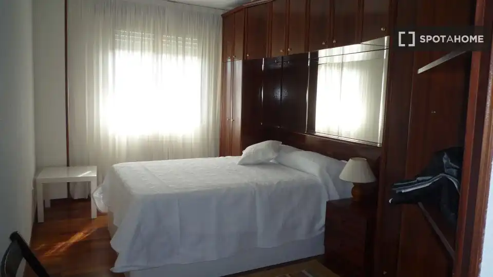 Zimmer in Alisal - San Román
