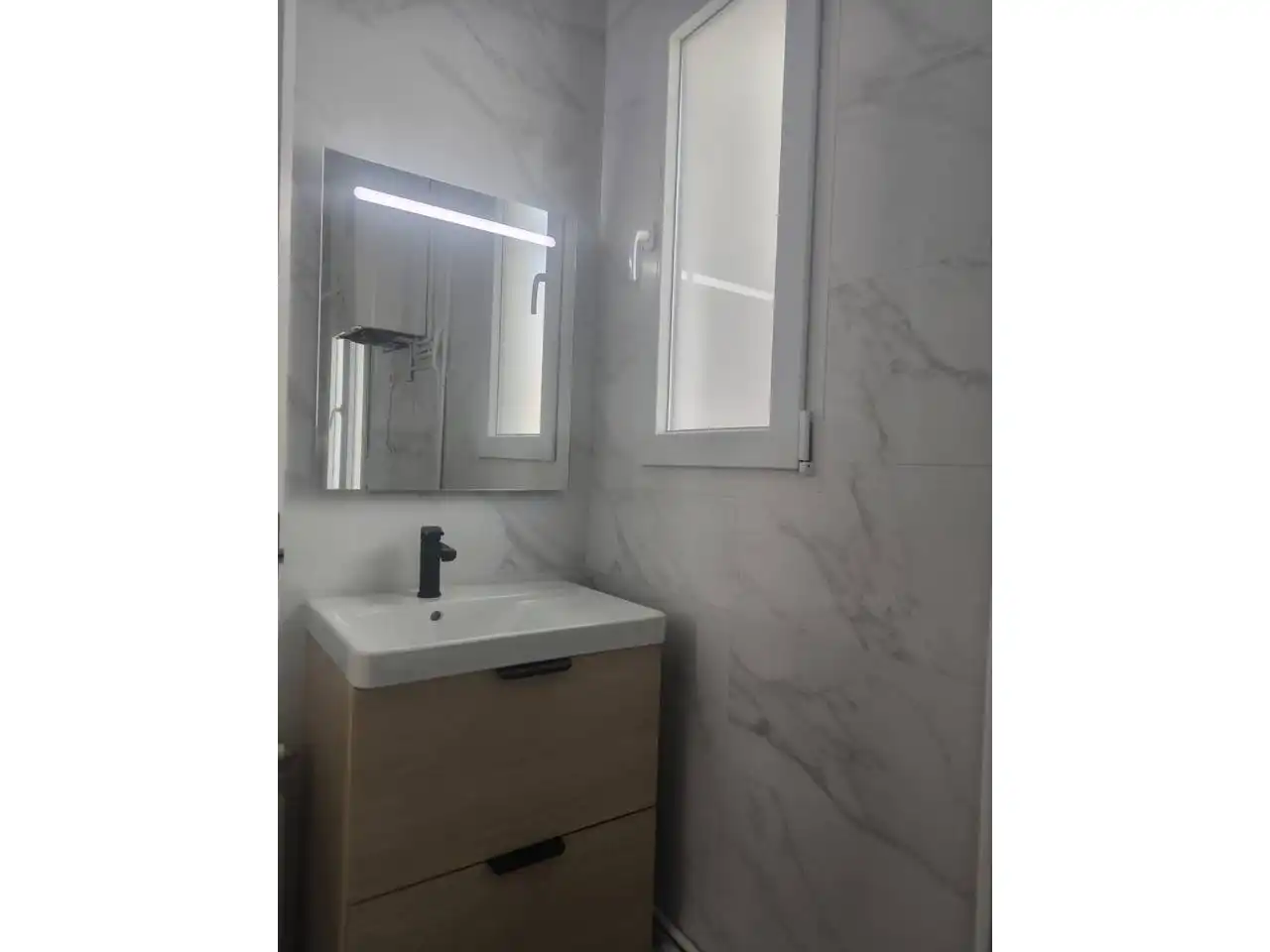 Bathroom of Flat for rent in León Capital   with Heating