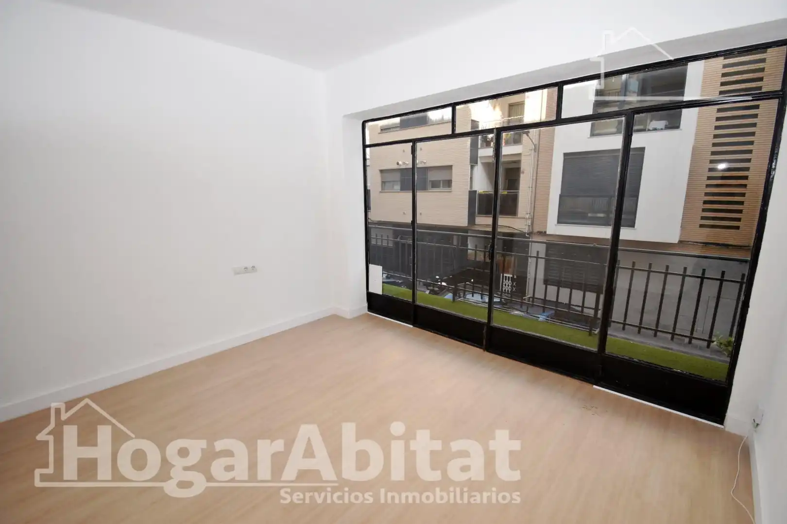 Habitación de Piso en venta en Burriana / Borriana con Balcón y Alarma