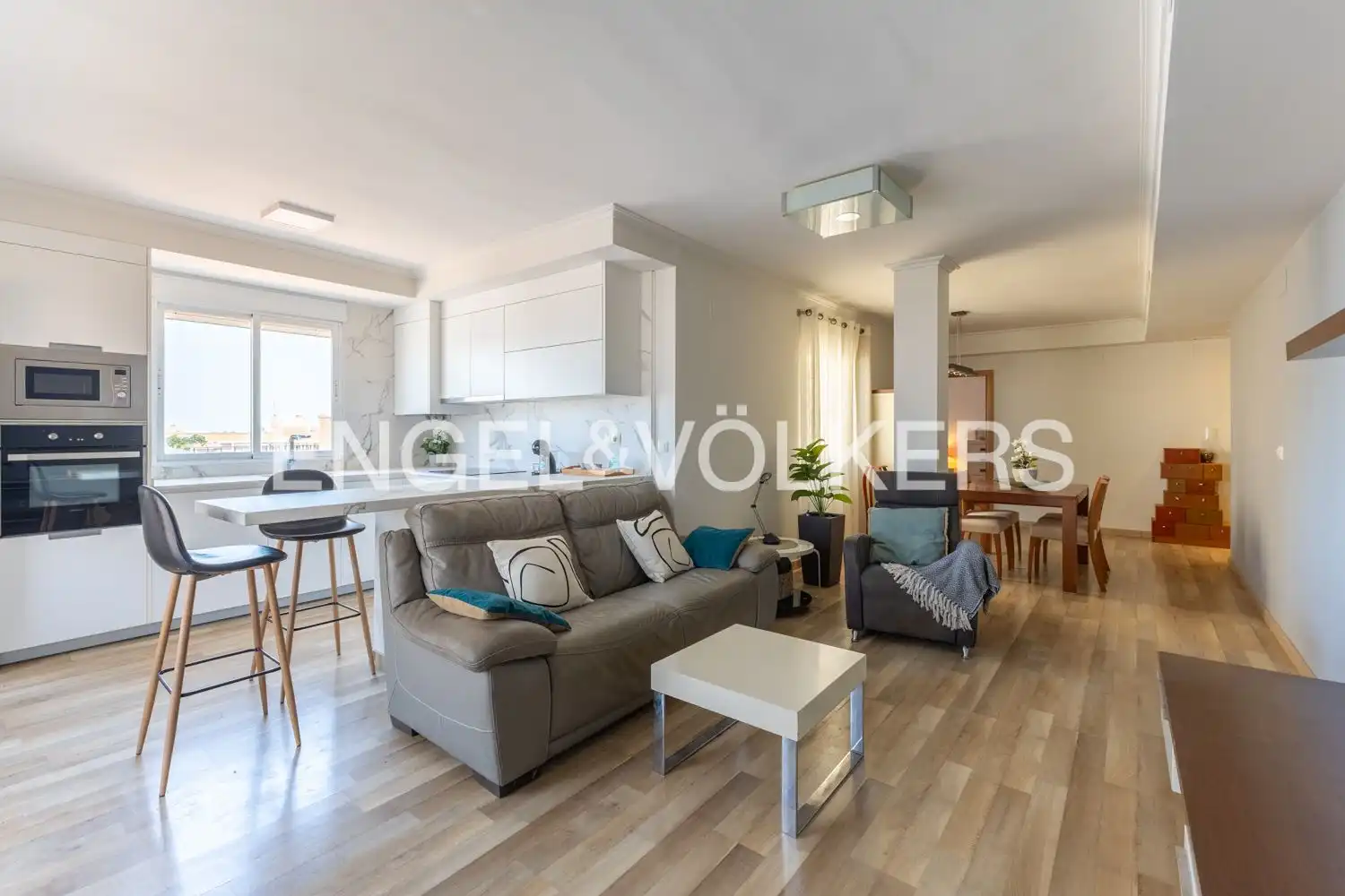 Exterior view of Attic for rent in Sagunto / Sagunt  with Air Conditioner, Heating and Terrace