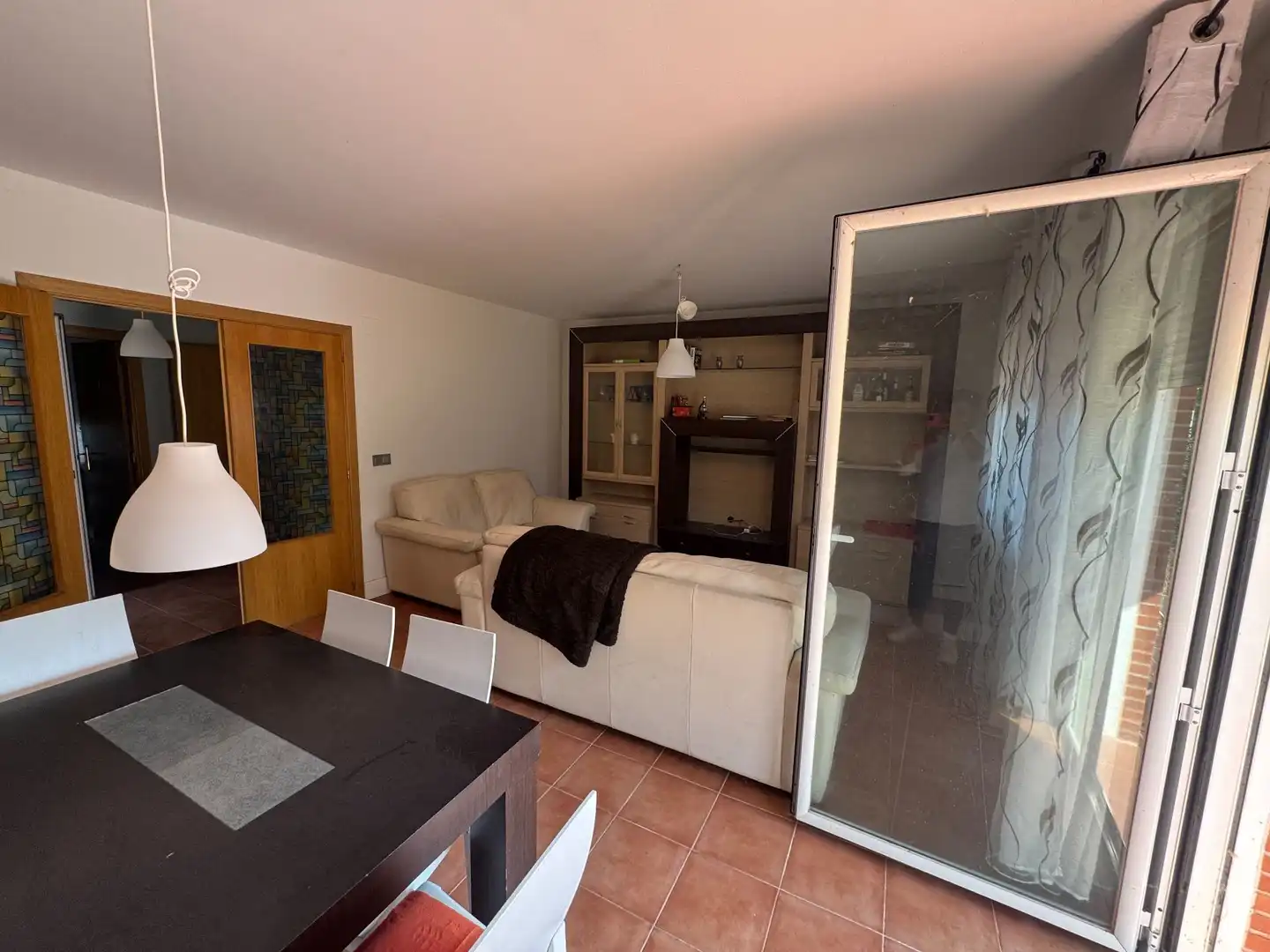 Sala de estar de Casa adosada en venta en Valladolid con Jardín privado, Terraza y Trastero