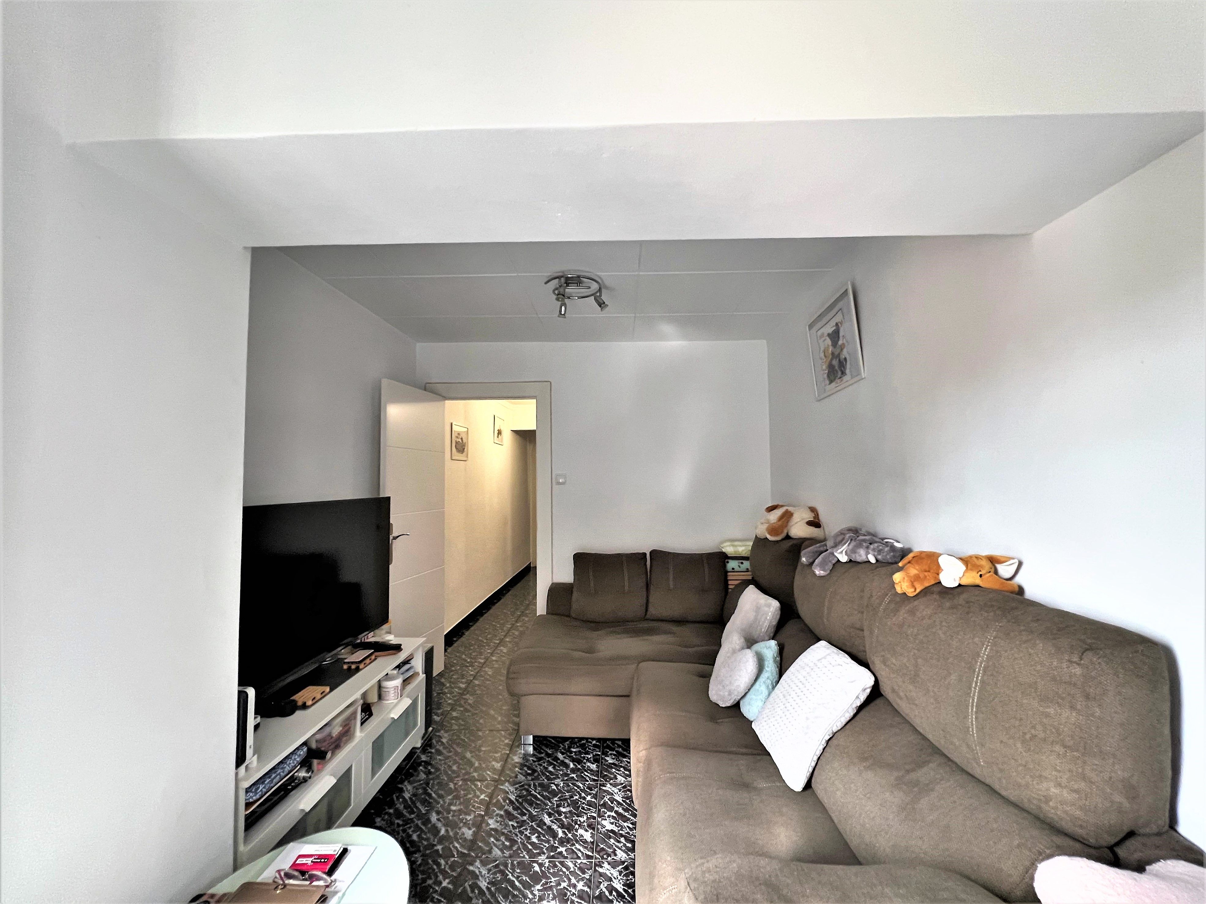 Living room of Flat for sale in L'Hospitalet de Llobregat