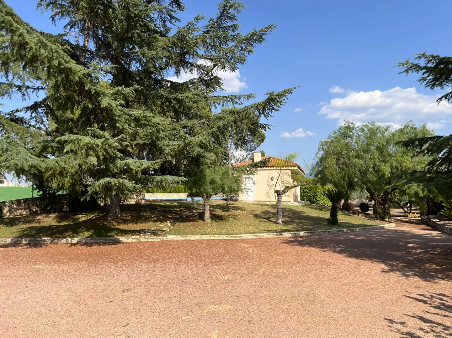 Jardí de Casa o xalet en venda en Ontinyent amb Aire condicionat, Calefacció i Jardí privat