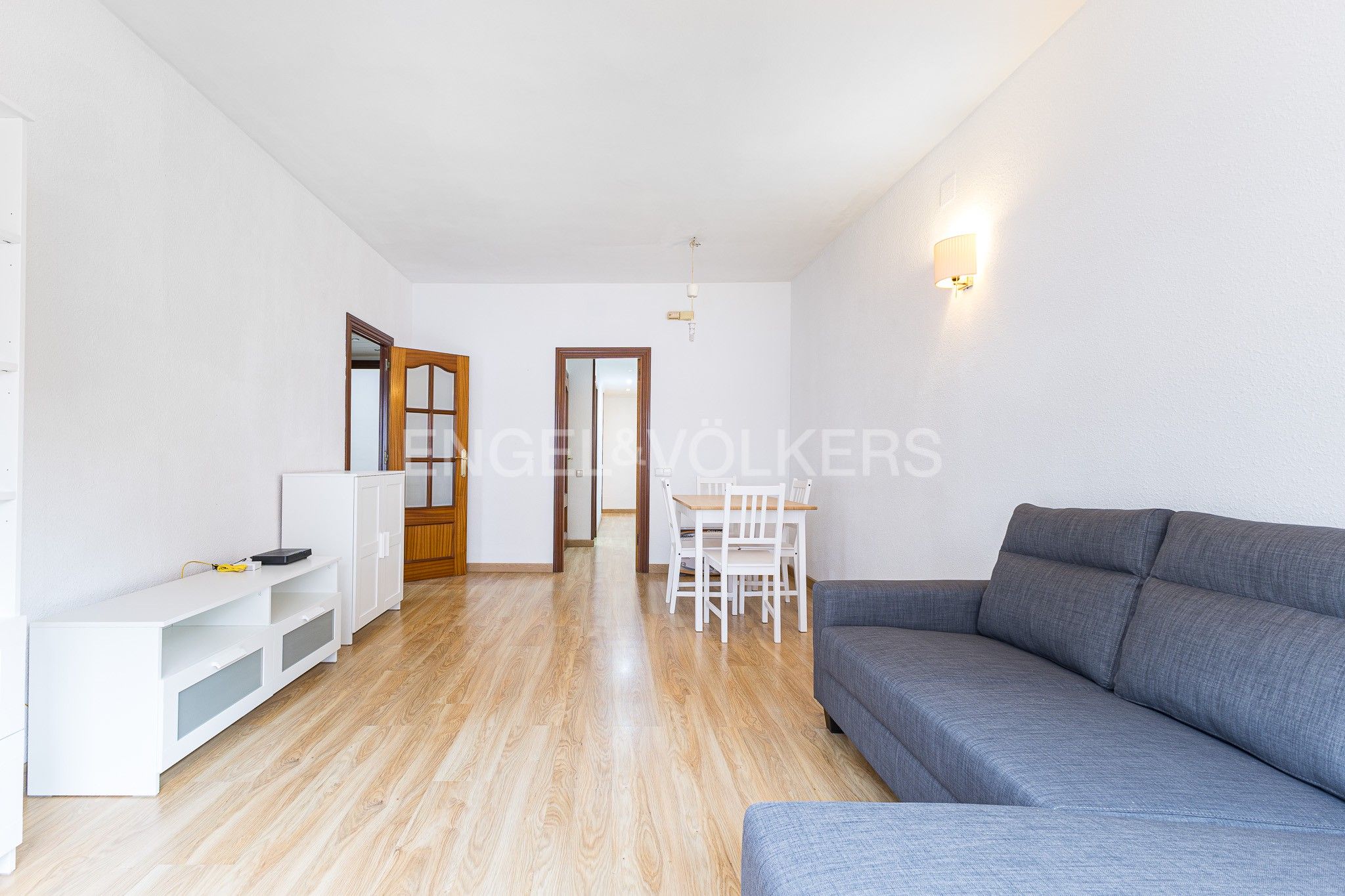 Living room of Flat to rent in  Barcelona Capital  with Air Conditioner, Heating and Parquet flooring
