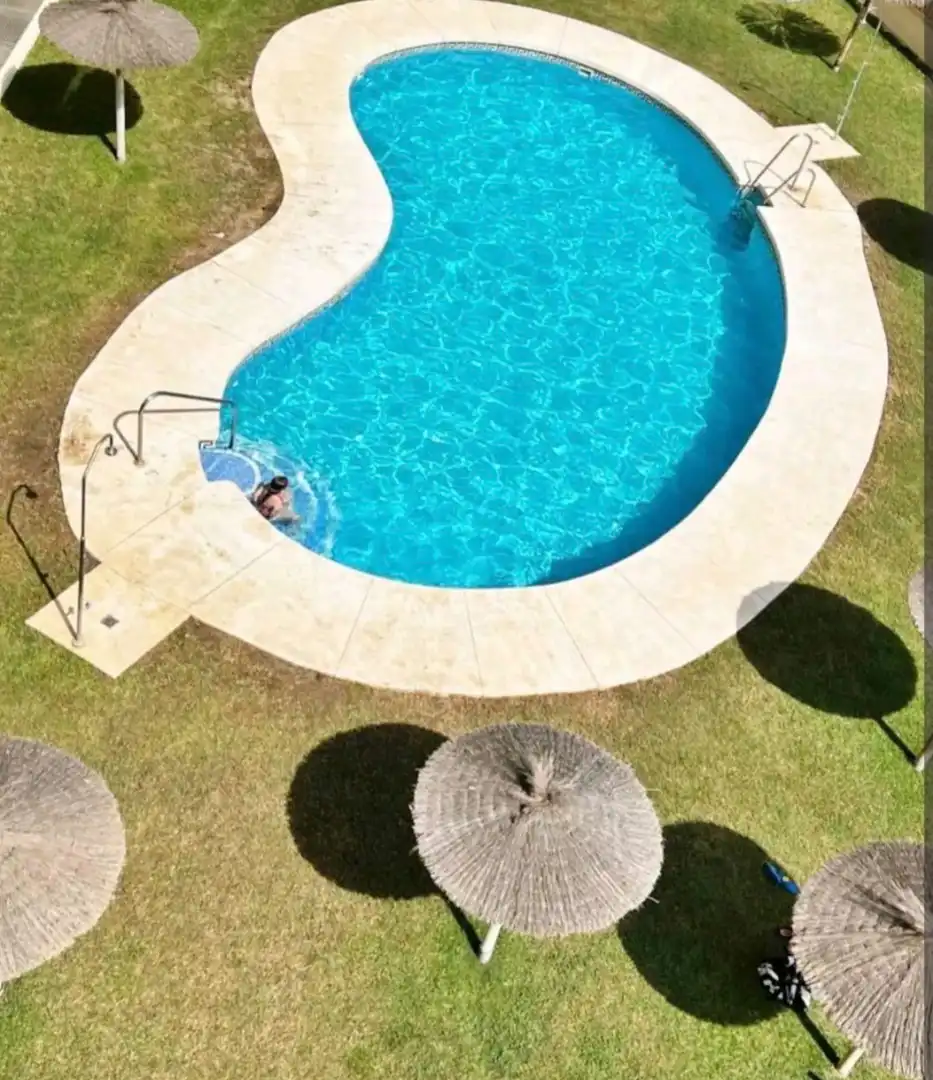 Pis amb piscina en venda a Torreblanca del Sol