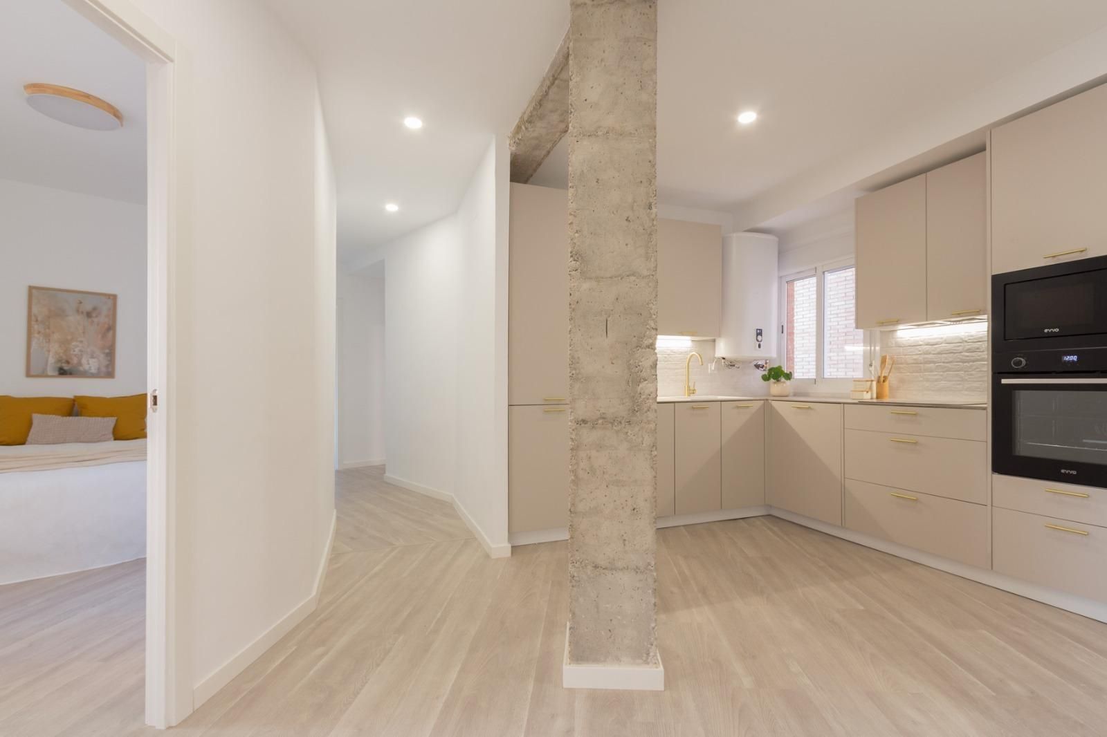 Apartment for sale in  Sevilla Capital  with Terrace