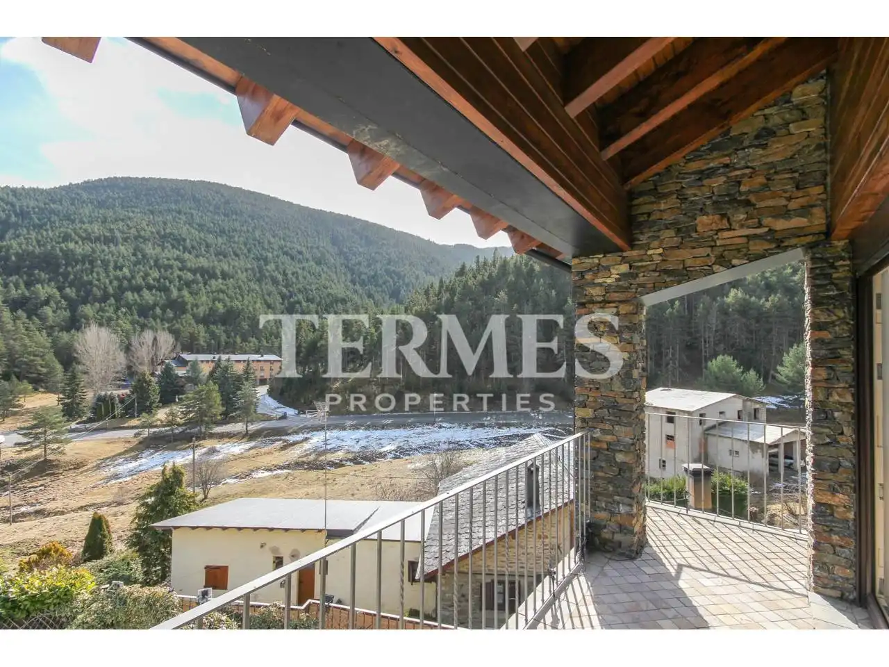Terraza de Casa o chalet en venta en Alp con Calefacción, Jardín privado y Terraza