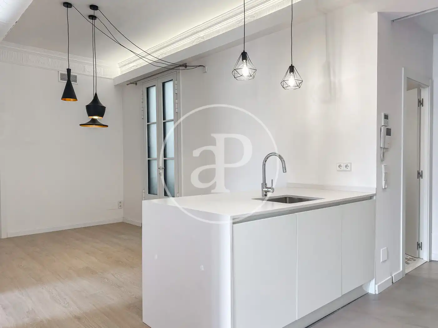 Kitchen of Flat for rent in Barcelona  with Air Conditioner, Heating and Balcony