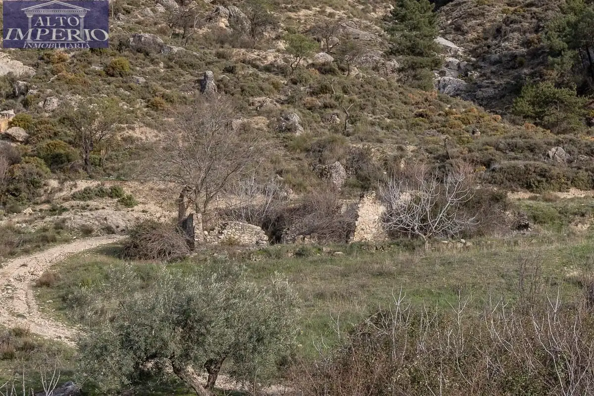 Rustikales Grundstück zum Verkauf in Barrio de la Vega, imagen 7