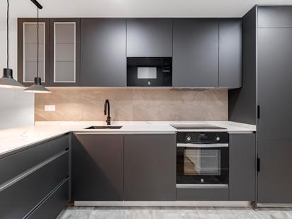 Kitchen of Flat for sale in  Madrid Capital  with Air Conditioner and Furnished